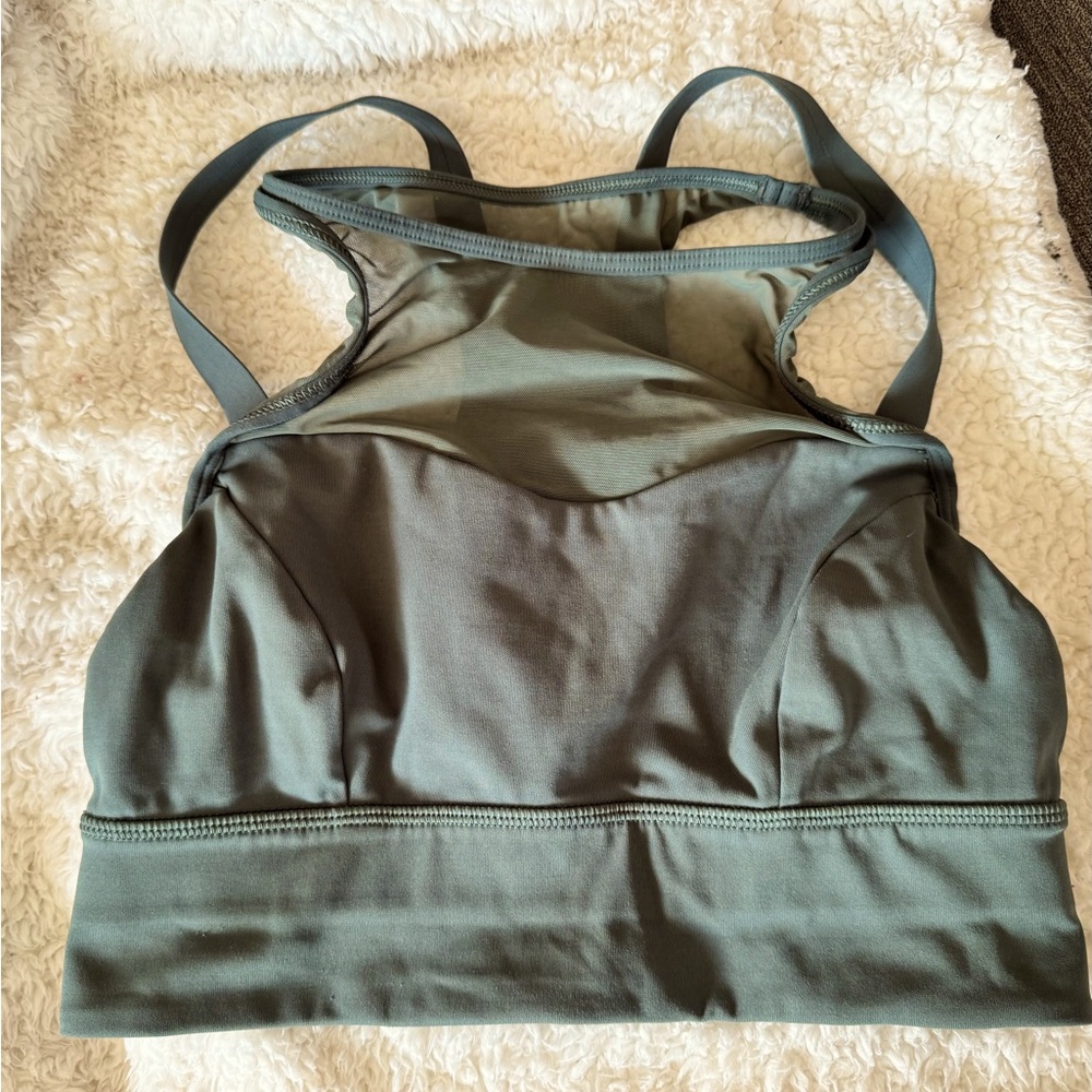 Lululemon size 4 Women's Olive Green Sports Bra